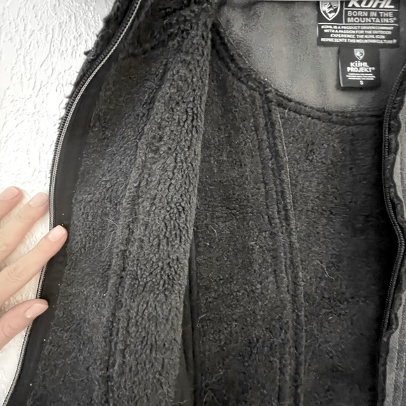 Kühl // Sherpa Vest in Black - Picture 4 of 8